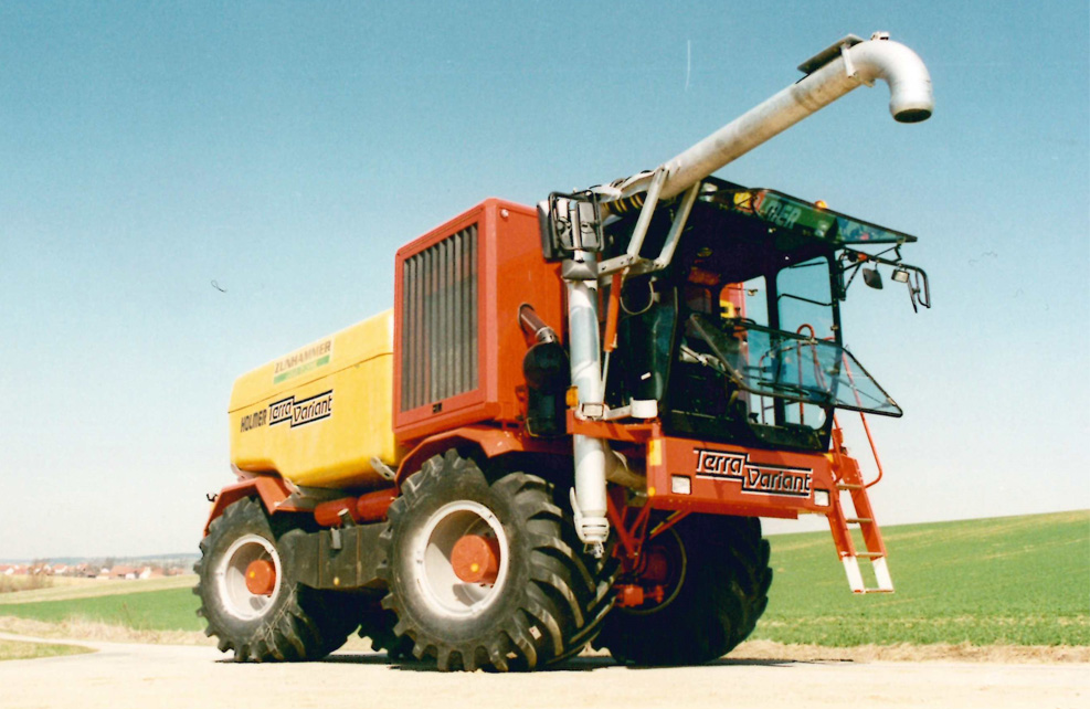 1996-1998：荷马Terra Variant 多功能车